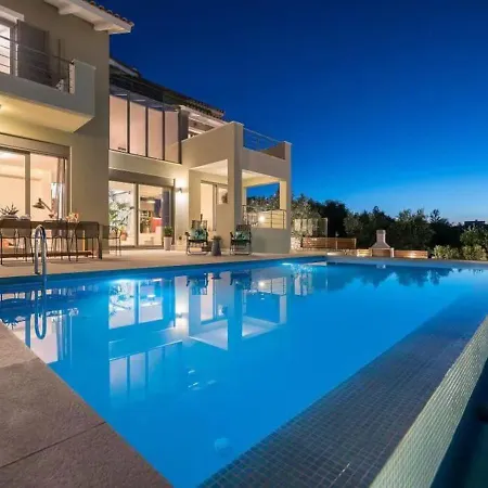 度假居 το τέλειο σπίτι για τις ονειρεμένες διακοπές μαζί με τους αγαπημένους σας *